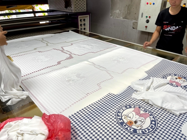 Hình ảnh công ty Phương Nam - In Vải 3D - Công Ty TNHH Thiết Kế In ấn Thời Trang May Mặc Phương Nam